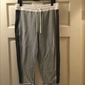 Gap Fit crop pants